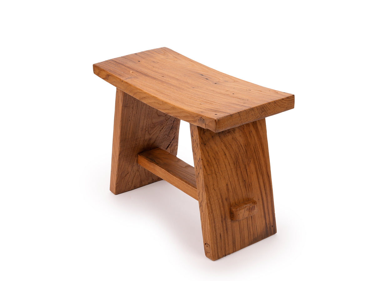 Woodhors Saddle wood stool